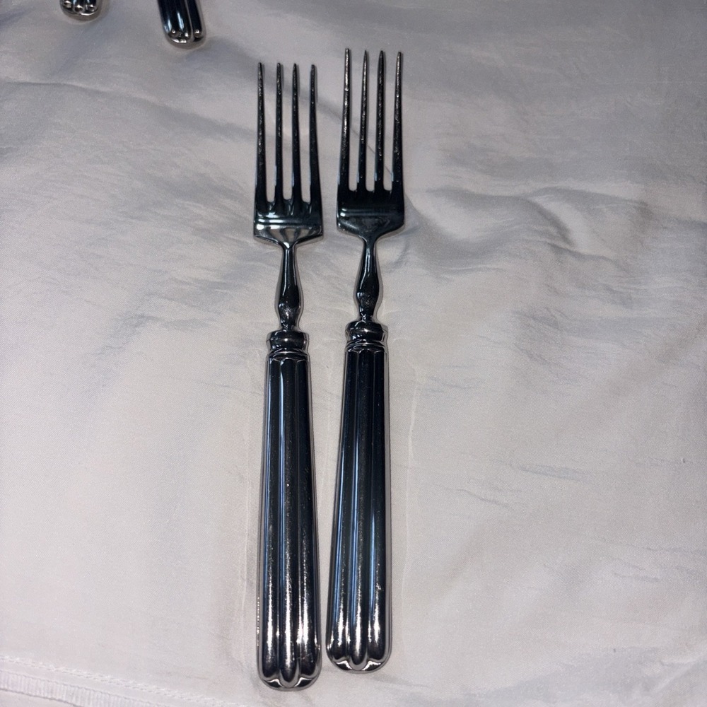 Pottery Barn Stainless Toulouse 1 Salad Fork 7 3/4"